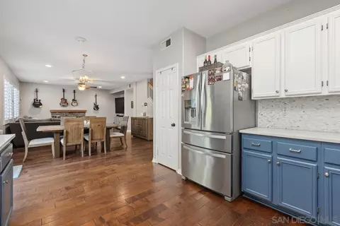 Kitchen - 4322 Deer Valley Way, Oceanside, CA 92057 photo 4 of 4