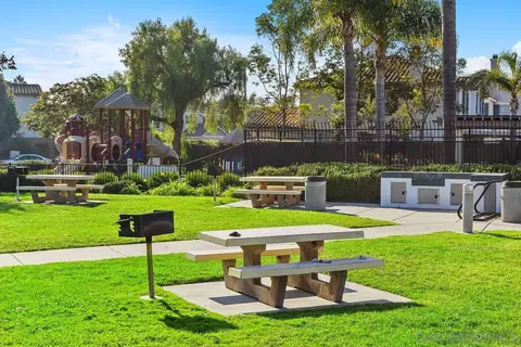 View/Area - 4322 Deer Valley Way, Oceanside, CA 92057 photo 2 of 3