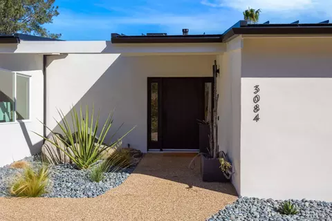 Exterior - 3084 Cranbrook Ct, La Jolla, CA 92037 photo 1 of 4
