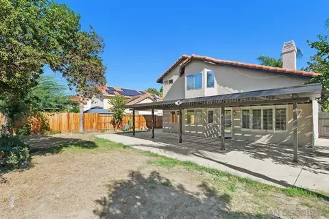 Exterior - 749 Regateo Dr, Hemet, CA 92543 photo 6 of 6