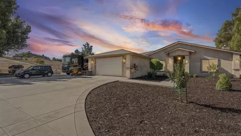 580 Telford Ln, Ramona, CA 92065