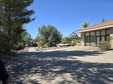 3725 Via Cielo Azul, Alpine, CA 91901 photo 27