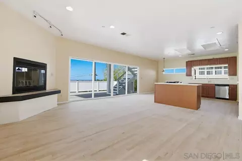 131 Scenic Dr, El Cajon, CA 92021