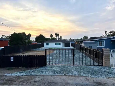 154 Palm Ave, Chula Vista, CA 91911