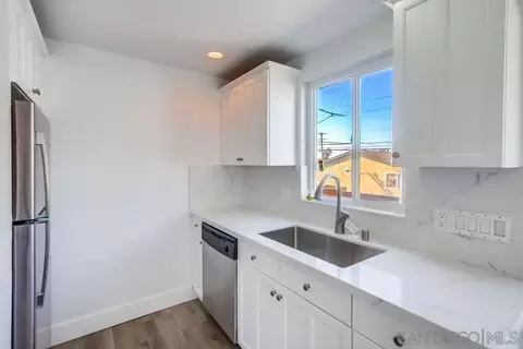 4150 34th St #8, San Diego, CA 92104