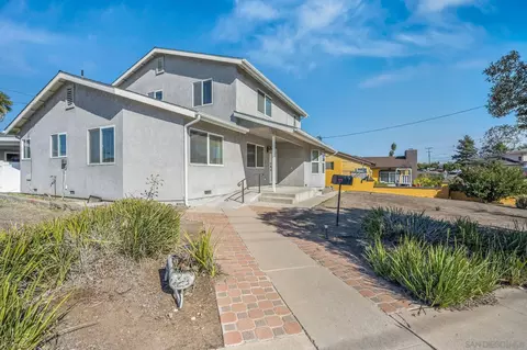 8700 Crockett St, La Mesa, CA 91942