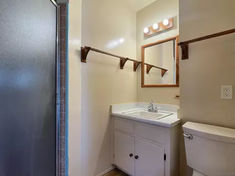 Bath - 9174 Rosedale Dr, Spring Valley, CA 91977 photo 1 of 2