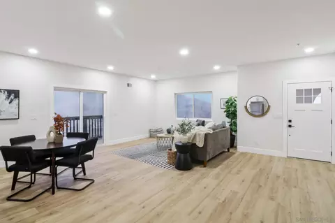 Living - 1047 Sangamon, Spring Valley, CA 91977 photo 5 of 5