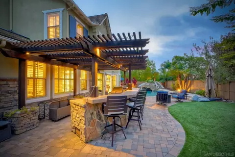 Exterior - 7327 Circulo Papayo, Carlsbad, CA 92009 photo 3 of 16