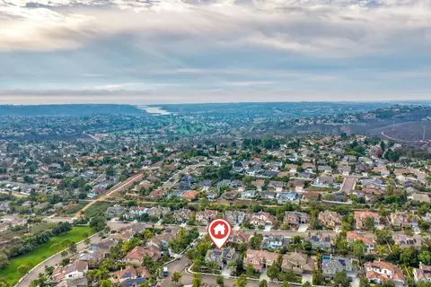 View/Area - 7327 Circulo Papayo, Carlsbad, CA 92009 photo 13 of 14