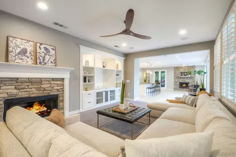 Living - 7327 Circulo Papayo, Carlsbad, CA 92009 photo 2 of 3
