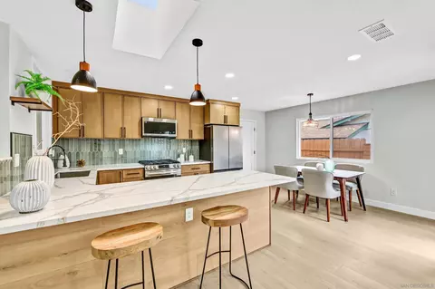 Kitchen - 3904 Sherbourne Dr, Oceanside, CA 92056 photo 2 of 3