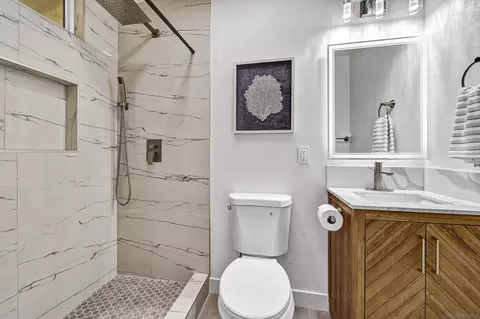 Bath - 3904 Sherbourne Dr, Oceanside, CA 92056 photo 2 of 2