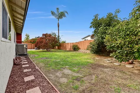 Exterior - 3904 Sherbourne Dr, Oceanside, CA 92056 photo 9 of 11