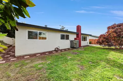 Exterior - 3904 Sherbourne Dr, Oceanside, CA 92056 photo 10 of 11