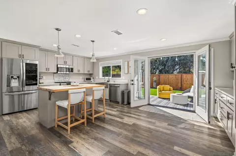 Kitchen - 8347 Carlton Oaks Dr, Santee, CA 92071 photo 2 of 8