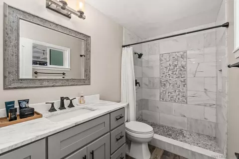 Bath - 8347 Carlton Oaks Dr, Santee, CA 92071 photo 3 of 3