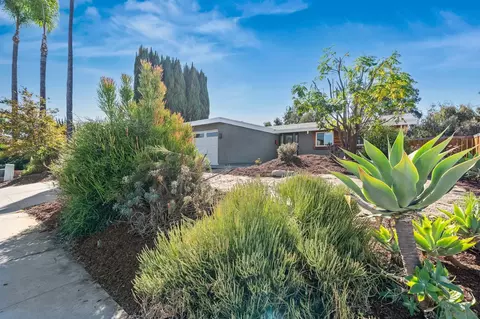 Exterior - 8347 Carlton Oaks Dr, Santee, CA 92071 photo 13 of 14