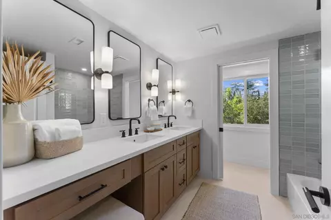 12830 Avenida La Valencia, Poway, CA 92064 photo 26