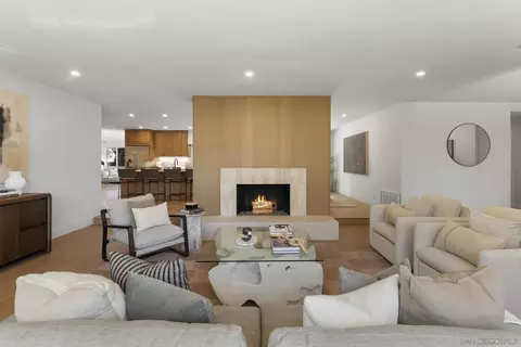 12830 Avenida La Valencia, Poway, CA 92064 photo 6