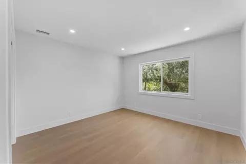 12830 Avenida La Valencia, Poway, CA 92064 photo 31
