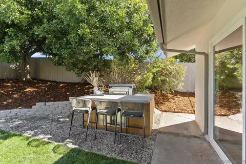 12830 Avenida La Valencia, Poway, CA 92064 photo 35