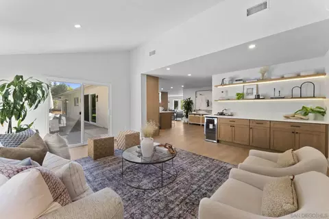 12830 Avenida La Valencia, Poway, CA 92064 photo 18