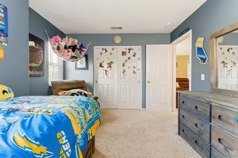 Bedroom - 465 Ashbourne Gln, Escondido, CA 92027 photo 6 of 6
