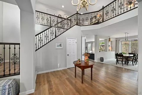 3231 Canyon View Dr, Oceanside, CA 92058 photo 2