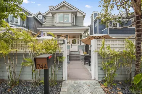 744 G Ave, Coronado, CA 92118