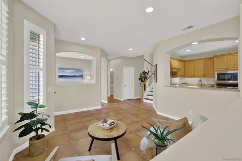 Living - 7435 Neptune Dr, Carlsbad, CA 92011 photo 4 of 7
