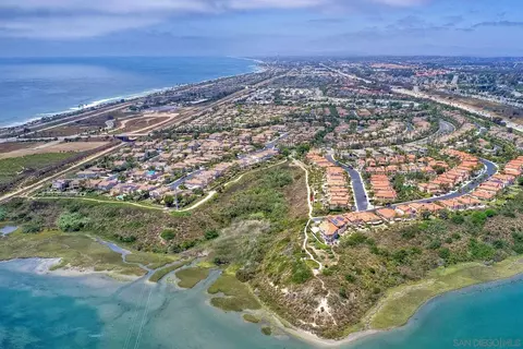 View/Area - 7435 Neptune Dr, Carlsbad, CA 92011 photo 11 of 11