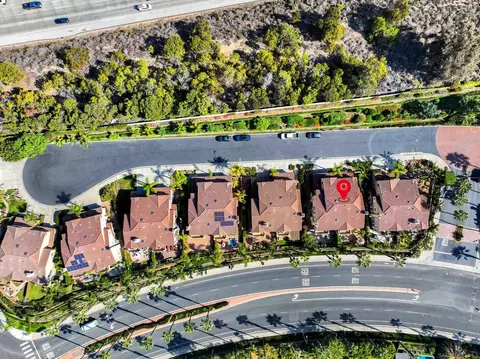 View/Area - 7435 Neptune Dr, Carlsbad, CA 92011 photo 8 of 11