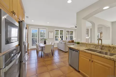Kitchen - 7435 Neptune Dr, Carlsbad, CA 92011 photo 3 of 3