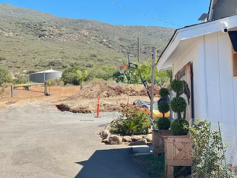 80 Willowside Ter, Alpine, CA 91901 photo 4