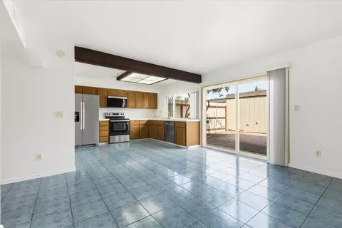 1444 Eagle Peak Ct # E, Chula Vista, CA 91910 photo 6