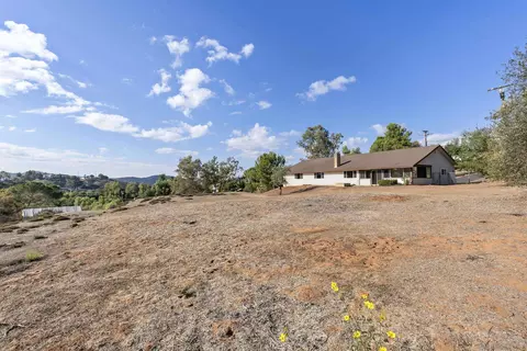 Exterior - 1429 Midway Dr, Alpine, CA 91901 photo 9 of 9