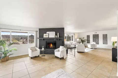 Living - 1429 Midway Dr, Alpine, CA 91901 photo 6 of 6