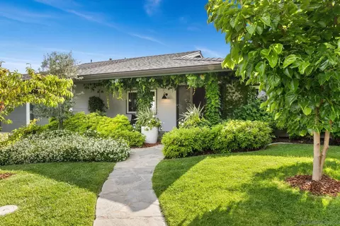 8590 Cliffridge Ave, La Jolla, CA 92037