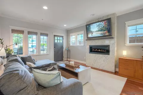 753 D Ave, Coronado, CA 92118 photo 6