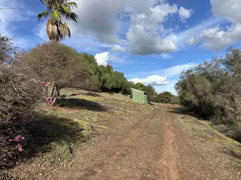 Exterior - 6960 W Lilac Rd, Bonsall, CA 92003 photo 15 of 15