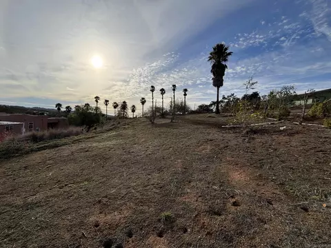 Exterior - 6960 W Lilac Rd, Bonsall, CA 92003 photo 4 of 15
