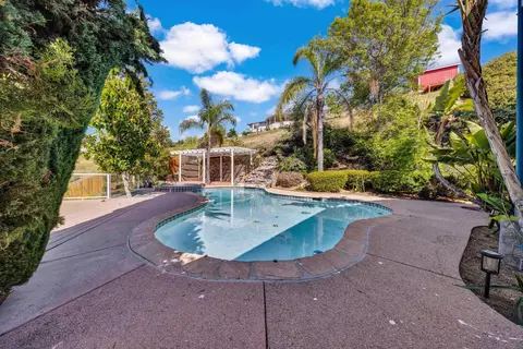 Exterior - 12673 Jackson Hill Dr, El Cajon, CA 92021 photo 4 of 11