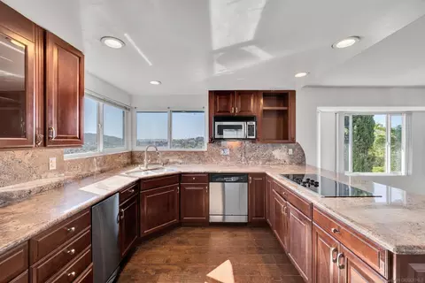 Kitchen - 12673 Jackson Hill Dr, El Cajon, CA 92021 photo 2 of 3