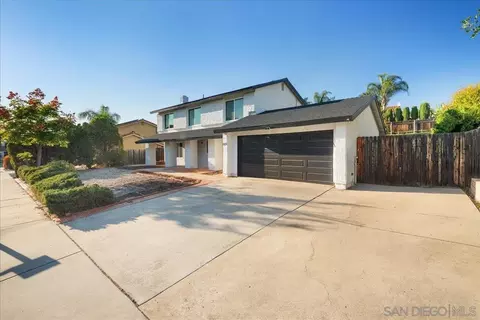 Exterior - 826 Terrace Ave, Escondido, CA 92026 photo 2 of 8