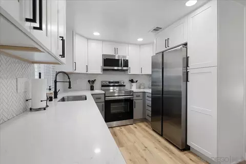 Kitchen - 826 Terrace Ave, Escondido, CA 92026 photo 2 of 3