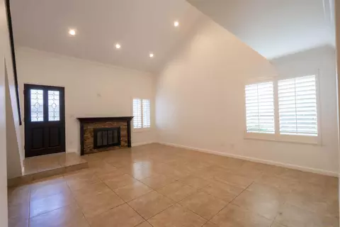 Living - 10858 Buggywhip Dr, Spring Valley, CA 91978 photo 3 of 9
