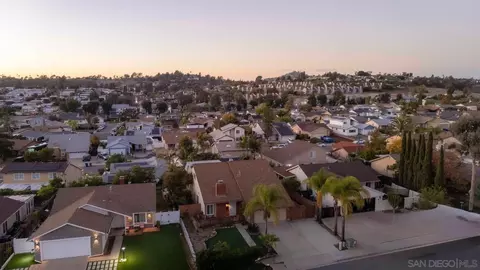 View/Area - 10858 Buggywhip Dr, Spring Valley, CA 91978 photo 8 of 9