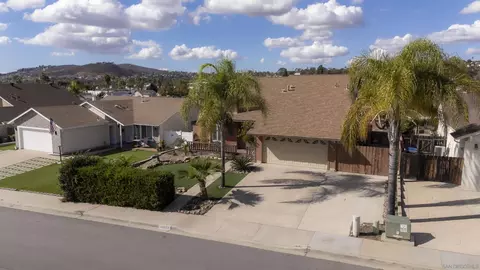 View/Area - 10858 Buggywhip Dr, Spring Valley, CA 91978 photo 5 of 9