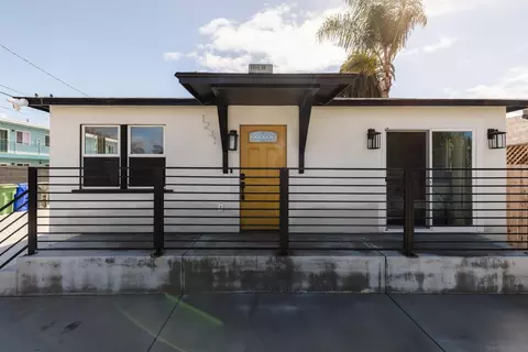 Exterior - 1227-31 Center Ave, Oceanside, CA 92054 photo 3 of 4